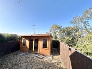 Photo 18- click for photo gallery